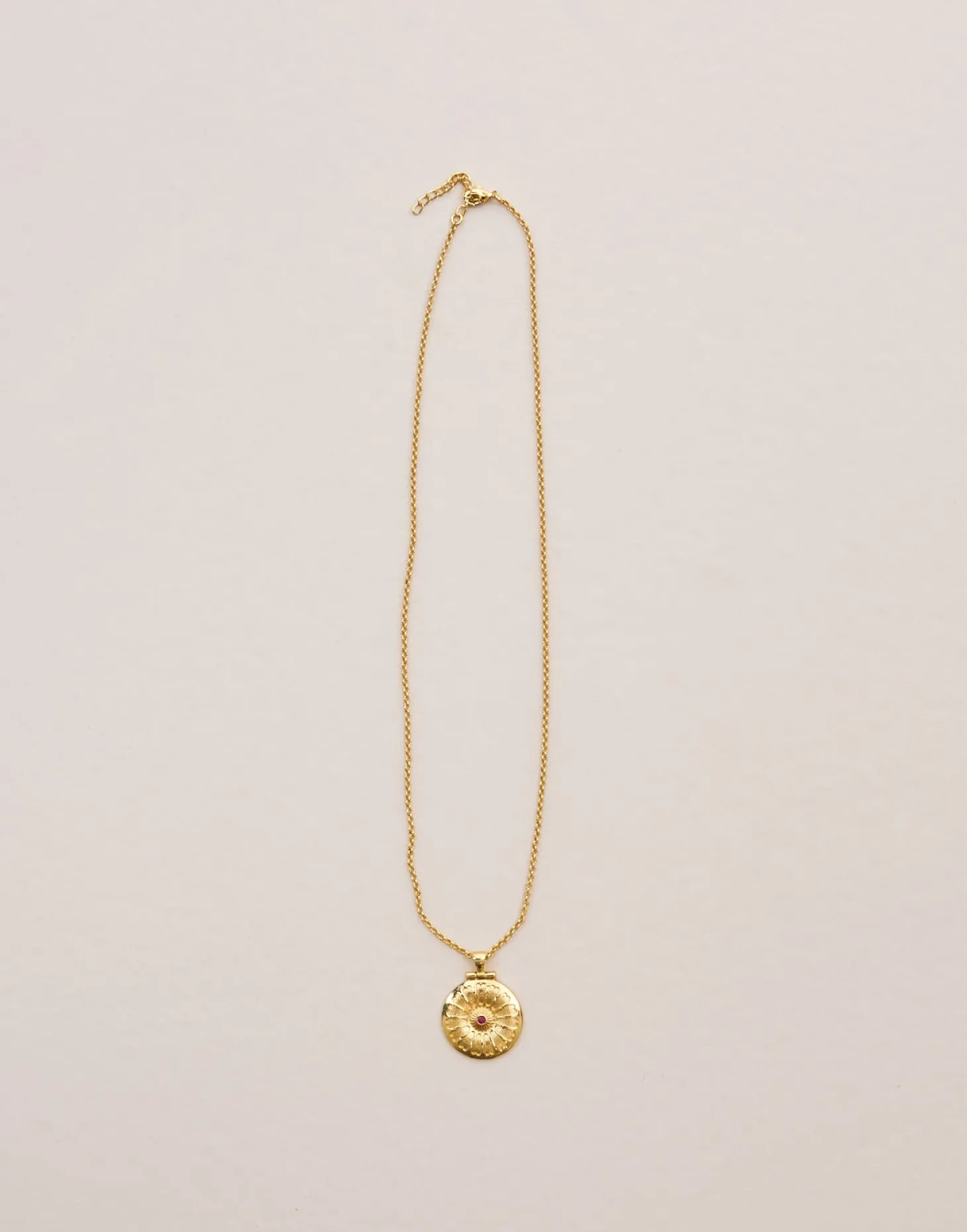 Collar Charm Dorado