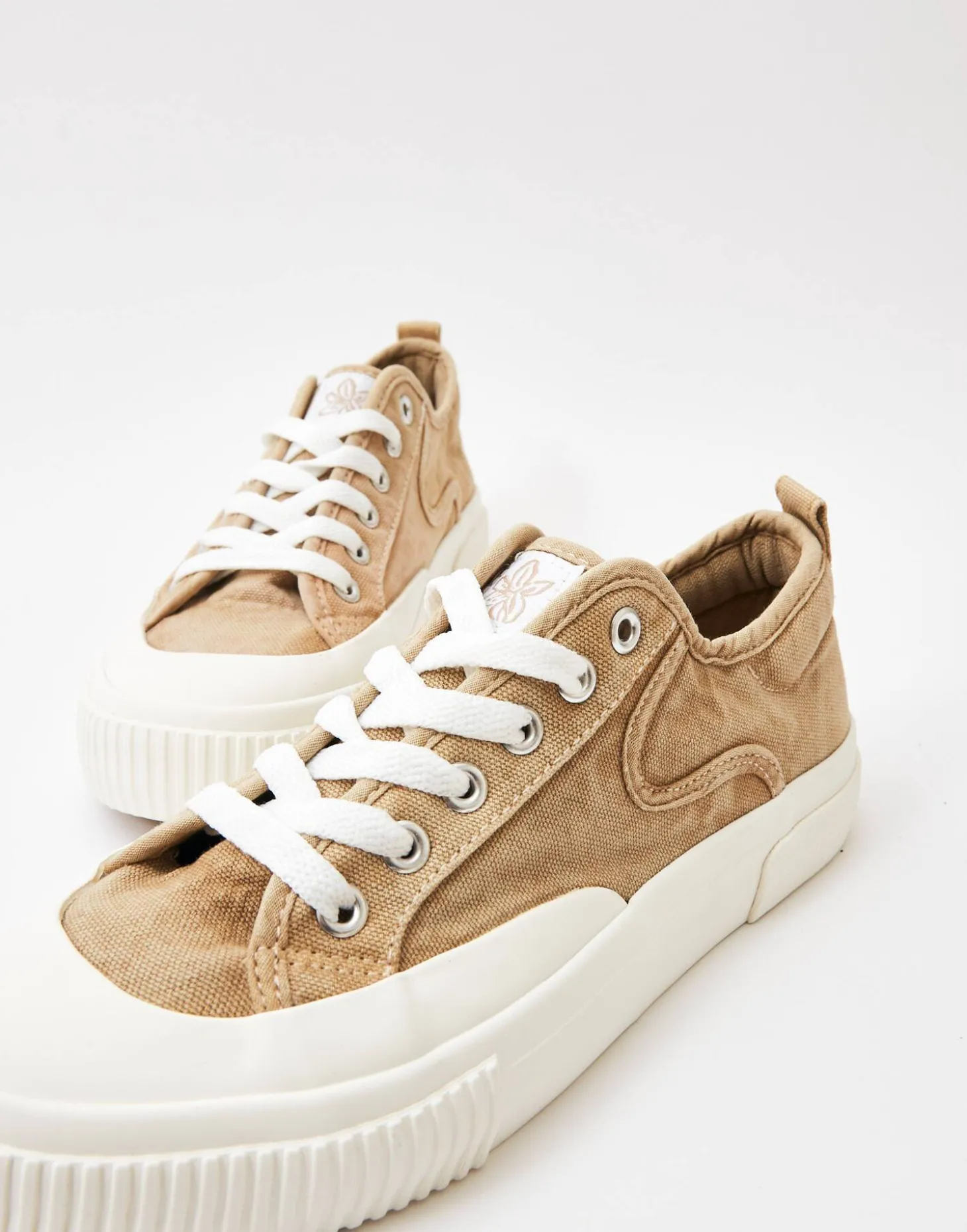 Zapatilla Deportiva Canvas Lavado